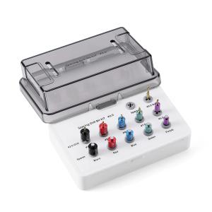 Zestaw Prowadnic Implantologicznych z Pudełkiem Sterylizacyjnym